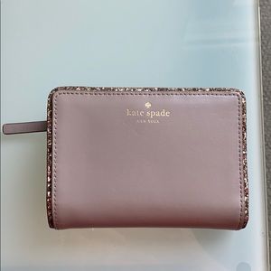 Kate Spade Tellie Seton Drive Gray Glitter Wallet